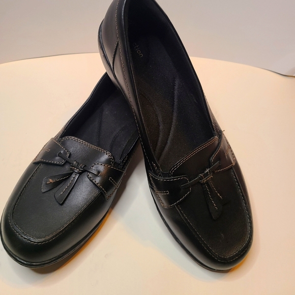 Clarks Shoes - Clarks Asland Bubble Loafer Women Slip On size 11w